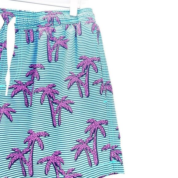 Maamgic Men's Blue and Pink Palm Tree 90s Swim Trunks Size M - Picture 2 of 6